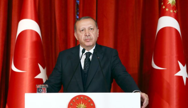 Erdogan se întâlnește, la Varna, cu liderii instituțiilor europene - erdogan-1522074426.jpg