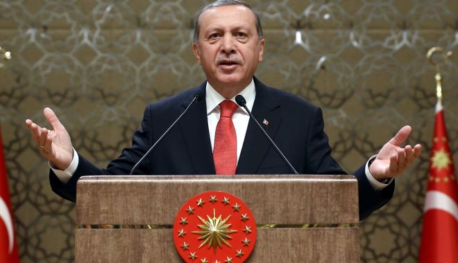 Erdogan a persiflat UE, îngrijorată de un posibil nou val de migranți dinspre Turcia - erdogan-1572032512.jpg