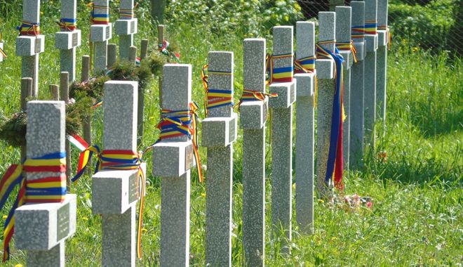 Cum sunt îngrijite mormintele și monumentele dedicate eroilor - eroi-1561675305.jpg