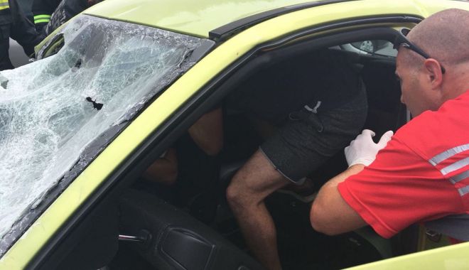 Un paramedic în concediu, eroul accidentului de la Costinești! - erou-1532002314.jpg