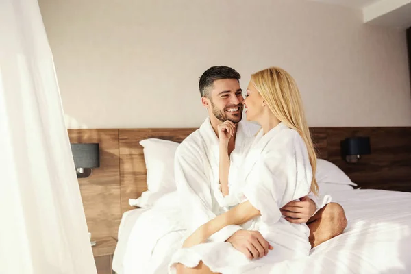 Escapadă romantică la hotel - escapada-romantica-1756397554.png