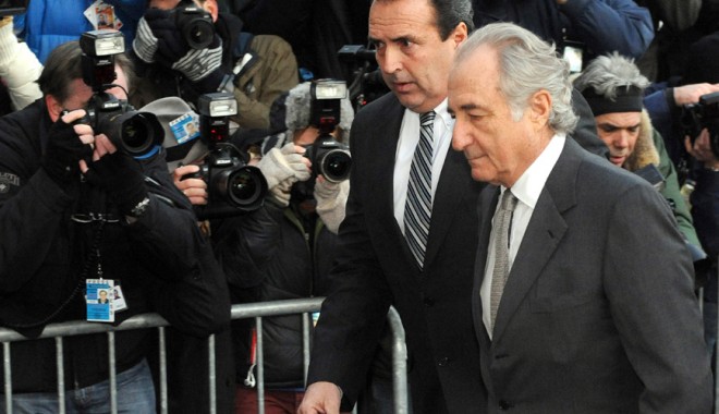 Escrocheria secolului: Victimele  lui Bernard Madoff ar putea fi despăgubite - escroc-1384862793.jpg