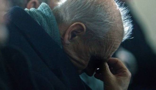 Escrocii schimbă tactica în păcălirea bătrânilor din Constanța - escrociischimbatacticametodaacci-1425574824.jpg