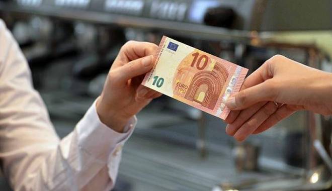 Transferurile de bani în UE - esticeteur-1417541352.jpg