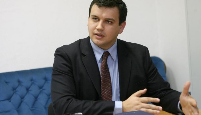 Ce planuri are Partidul Mișcarea Populară pentru 2014 - eugentomac-1387799997.jpg