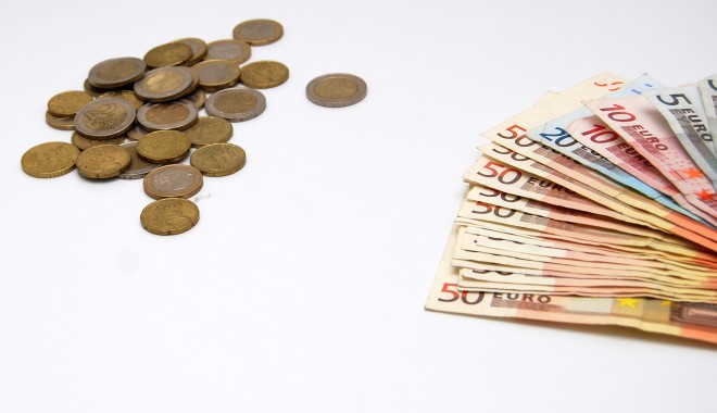 Cursurile BNR de astăzi - euro-1350642642.jpg