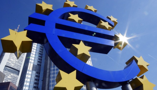Iată estimările Patronatului european pentru economia zonei euro - euro-1369656882.jpg