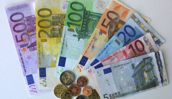 Euro, nou record istoric: a depășit pragul de 4,69 lei la cursul BNR - euro-1547810947.jpg