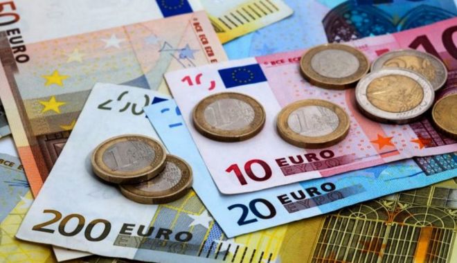 Raport oficial al UE: România nu îndeplinește niciun criteriu pentru aderarea la zona euro - euro-1591788100.jpg