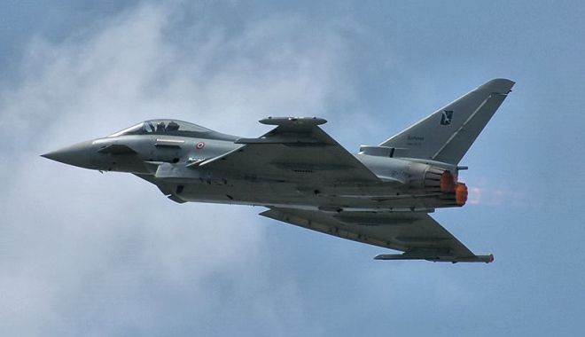Germania va trimite patru avioane Eurofighter în România