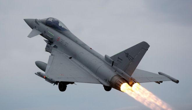 Trei săptămâni de foc! Avioane Eurofighter Typhoon şi zeci de militari au aterizat la Mihail Kogălniceanu - eurofightertyphoonsatgioiadelcol-1645169641.jpg