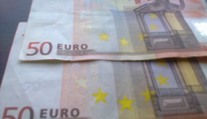 Euro rămâne tot la 4,43 lei - eurom2-1400670614.jpg