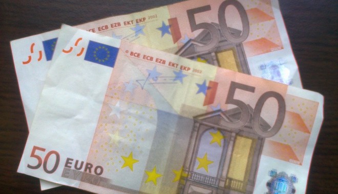 Euro rămâne și astăzi peste 4,5 lei - eurom3-1394800467.jpg