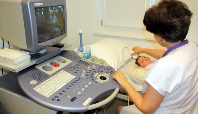 Cele mai noi tehnologii în ecografia fetală, prezentate la Constanța - euromaterna-1345742536.jpg