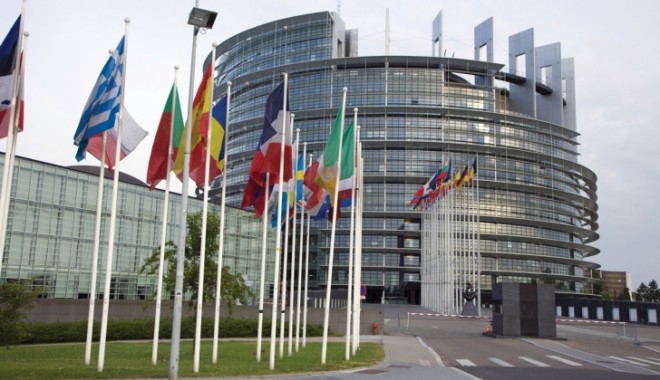 Cum va arăta Parlamentul UE: PPE - 212 mandate, socialiștii - 186, iar extremiștii - aproape 140 - europeanparliament97704300-1401089215.jpg