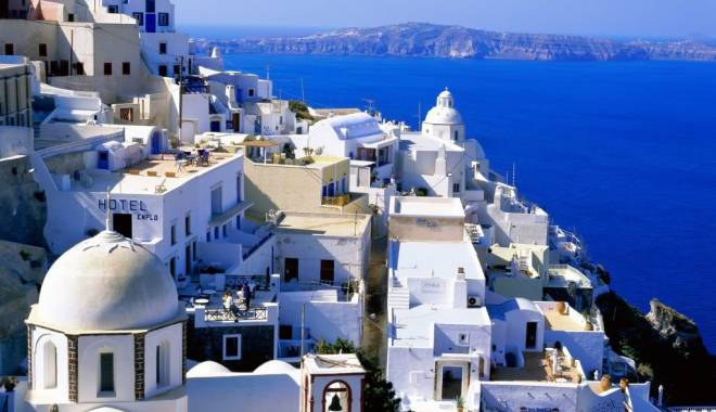 Atenție! Plecați în Grecia? Trebuie să știți asta! - europefirasantorinigreece-1435560745.jpg