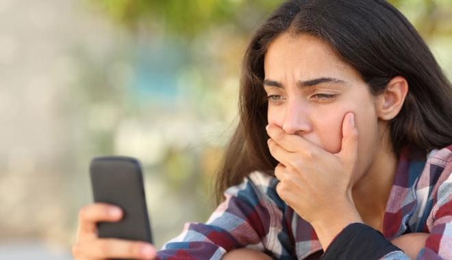 Cum te lasă fără bani și secrete propriul telefon mobil. Pericolul internetului wi-fi - europol-1477323672.jpg