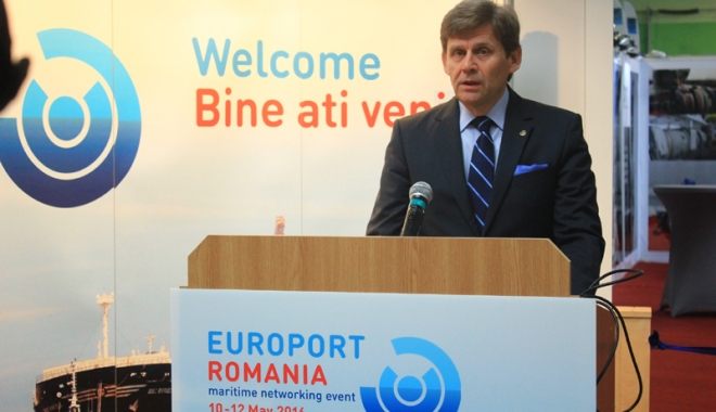 Expoziția Europort a adus toată industria navală românească la Mamaia - europort33-1462899500.jpg