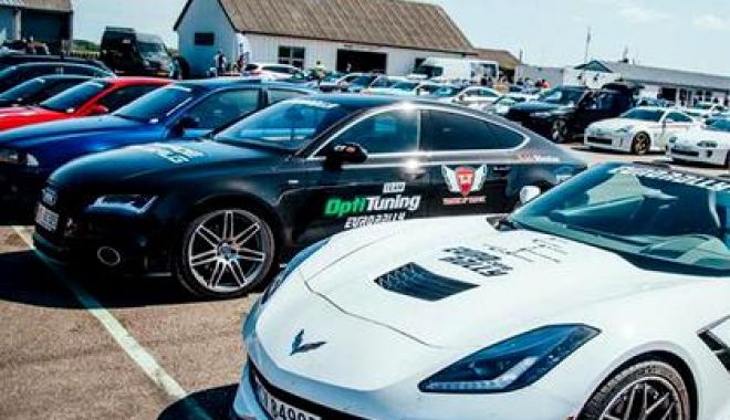 Poliția a confiscat 120 de mașini sport, ce 