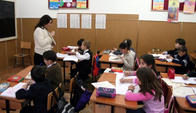 Păzea, se apropie evaluările școlarilor! - evaluareaelevilor-1431023707.jpg