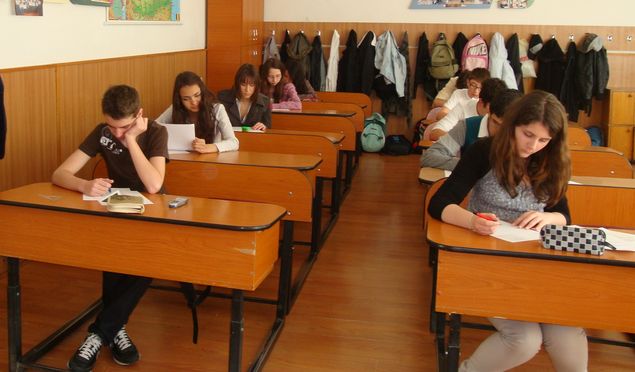 ANUNȚ IMPORTANT! Elevii de-a VIII-a trebuie să știe asta! - evaluareanationala2015subiecte-1442558986.jpg