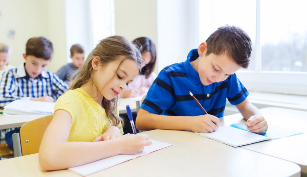 Elevii din clasele a II-a, a IV-a şi a VI-a încep luni Evaluarea Națională - evaluareanationalaclasaaiva1200x-1715515498.jpg