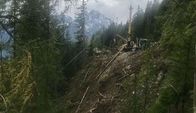 Doi români, plecați la muncă în Austria, au murit după ce au căzut într-o prăpastie - evenim-1568555536.jpg