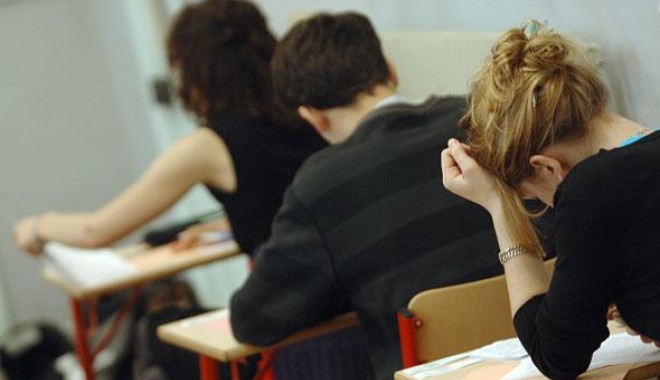 Perle de la Bacalaureat 2015, dar la francezi - examen13623446061398858023-1436512462.jpg