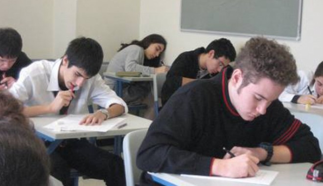 EVALUARE NAȚIONALĂ 2012. Răspunsul CORECT la cel mai greu punct la LIMBA ROMÂNĂ - examen71161500-1340633509.jpg