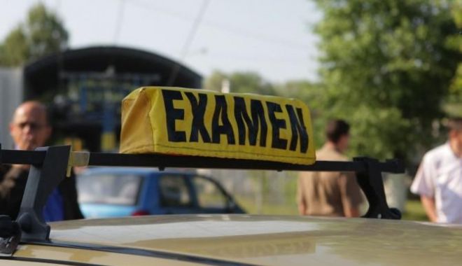 Instructor auto cercetat pentru trafic de influență. Prins în flagrant! - examenauto21139700-1539337640.jpg