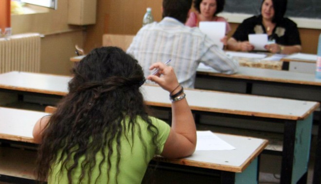 Încă un dezastru la Bac - examenbacsesiunea2gf18-1314372377.jpg