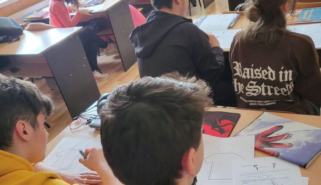 Penultima probă scrisă a Bacalaureatului 2025, dar ultima zi de înscrieri la Evaluarea Națională - examene-1749737892.jpg