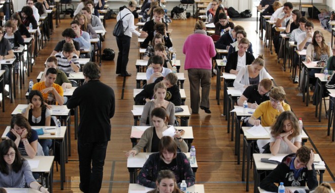 Examenul pentru notarii stagiari s-a modificat - examenulpentrunotariistagiari-1406655303.jpg