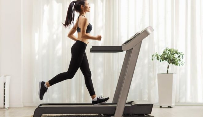 Exercițiul 12-3-30, celebru pe TikTok, oferă avantaje nebănuite - exercitii-1692788533.jpg