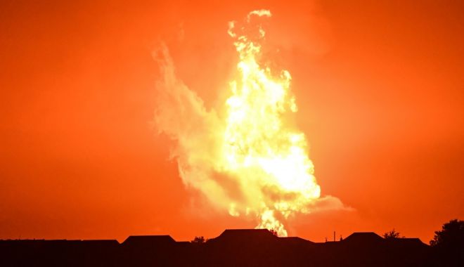 Explozie urmată de un incendiu masiv la Moscova. Doi omeni blocaţi în clădire şi şapte evacuaţi - explozie-1668956978.jpg