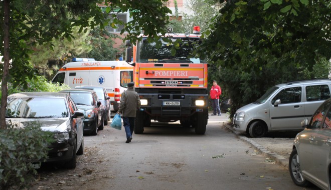 FOTO. Explozie într-un apartament din Constanța - explozie3-1381146196.jpg