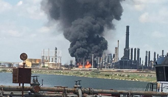 Comunicat Rompetrol Rafinare: “Nu există victime în urma incendiului de la Rafinăria Petromidia”