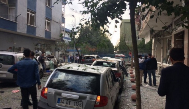 EXLOZIE ÎN TURCIA, lângă aeroportul Ataturk - explozieistanbul183087400-1475760029.jpg