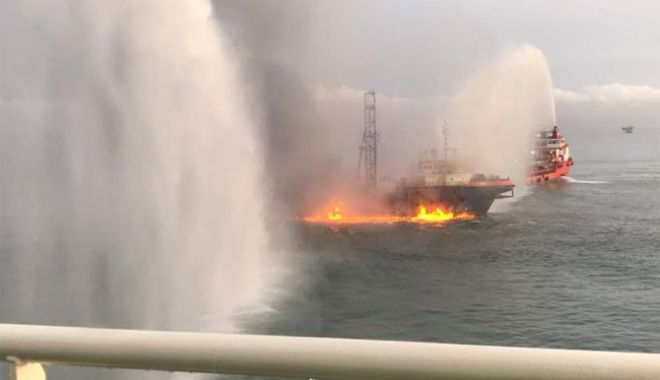 EXPLOZIE la bordul unei nave de cercetări! O persoană A DISPĂRUT - explozielaborduluneinavedecercet-1523970362.jpg