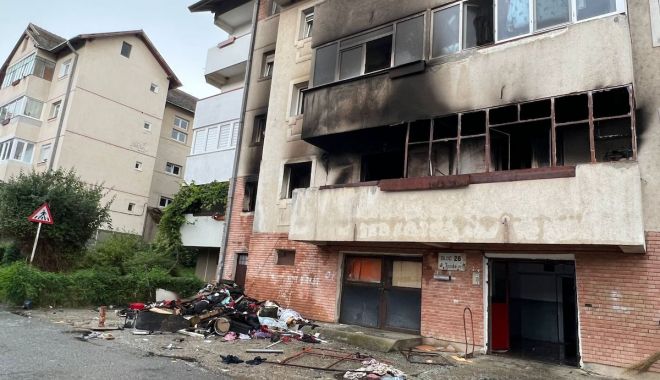 ISU: Cauza exploziei la un bloc din Sibiu, acumularea de gaze - explozielocuintasibiu-1695570996.jpeg