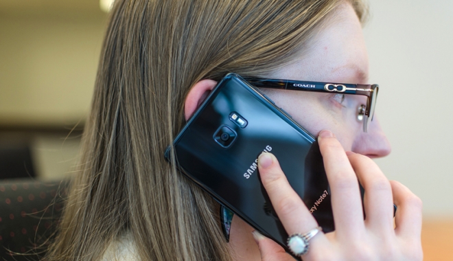 Nou incident cu un mobil Samsung Galaxy Note 7: A pocnit și a început să scoată fum în avion - explozienote7-1475762779.jpg