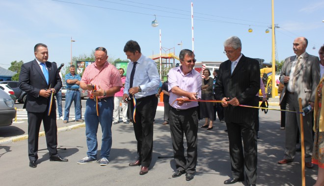A început ExpoAgroUtil! - expoagroutil-1369822183.jpg