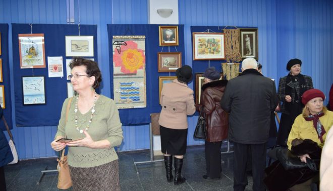 Porția de artă. 30 de artiști plastici expun la Muzeul Marinei Române - expomarina1-1517750520.jpg