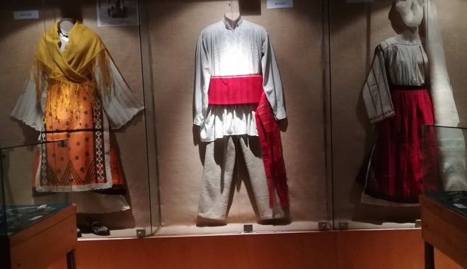 Muzeul de Artă Populară Constanța sărbătorește Ziua Dobrogei - expozitie-1573637513.jpg