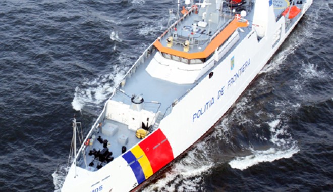 Expoziții de nave în danele militare  din porturile Constanța și Mangalia - expozitienave-1407513877.jpg