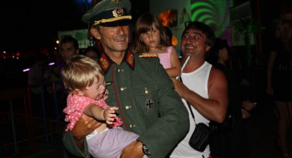 Evreii din Sankt Petersburg îl iau peste picior pe Mazăre 