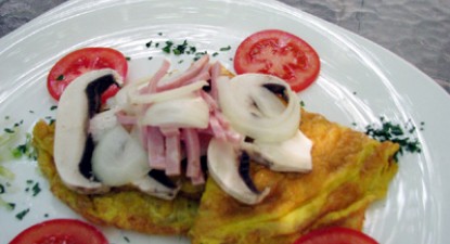 Omletă cu ceapă și ciuperci - f085e3ab700dfb5e88fe937ff86271ce.jpg