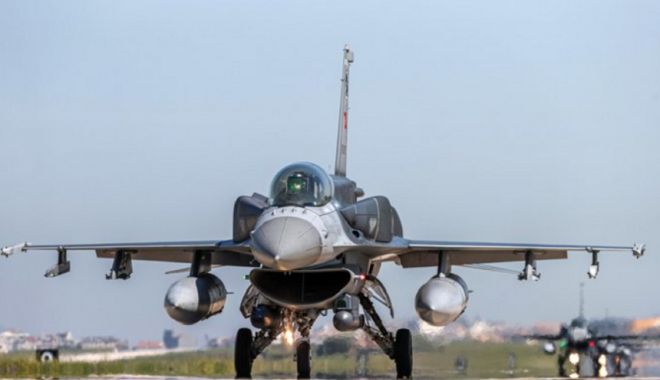 Piloţii ucraineni vor începe antrenamentele în România „în câteva săptămâni”, anunţă Olanda