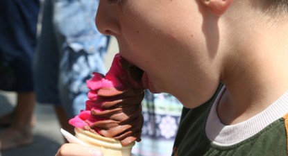 Feriți copiii mici de prea multă înghețată! - f1be3ad90345f56fd97fcf282a265902.jpg