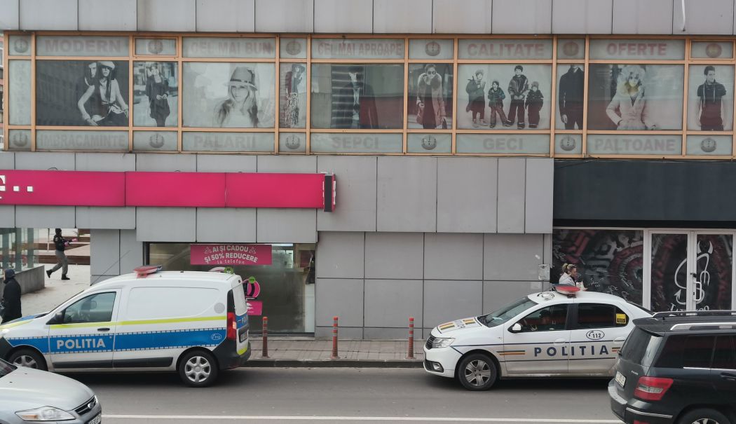 UPDATE: Accident sângeros într-un magazin din municipiul Constanța! Un bărbat a ajuns de urgență la spital - f2d42f94bb9e4dc9b103a9d9fcf48f5f-1734005089.jpg